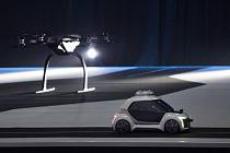 Na výstavě Amsterdam Drone Week se představil prototyp létajícího taxíku