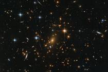 Vesmír "očima" Hubbleova dalekohledu. Každá galaxie je domovem bezpočtu hvězd