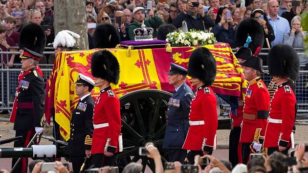 Pohřeb Alžběty II.