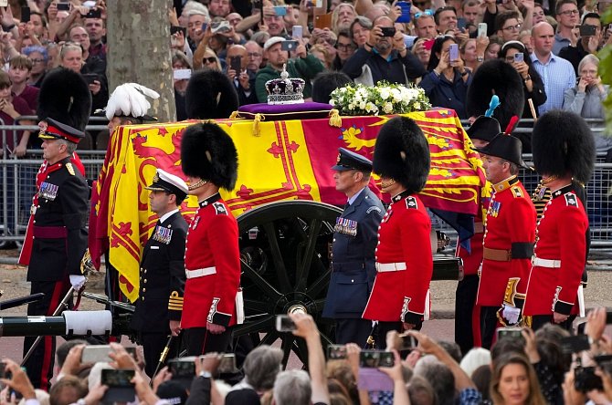 Pohřeb Alžběty II.