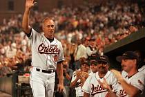 IKONA. Cal Ripken náleží mezi nejblyštivější hvězdy americké Major League Baseball.