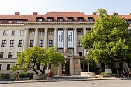 Mendelova univerzita v Brně uspořádala 15. června 2019 takzvaný Sraz století ke 100. výročí školy. Na programu byly mimo jiné komentované prohlídky prostor školy či kulturní vystoupení