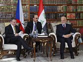 Český ministr zahraničí Lubomír Zaorálek (vlevo) se sešel 27. listopadu v Bagdádu s iráckým protějškem Ibráhímem Džaafarím (vpravo).
