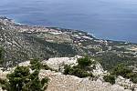 Vstupní branou na ostrov Brač je město Supetar. Plavba trajektem ze Splitu sem trvá asi hodinu. Využívají jej i čeští cyklisté, kteří brázdí ostrovy na kole.