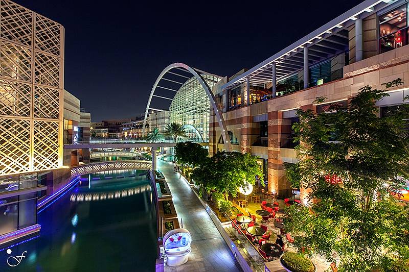 Dubai Festival City – největší rezidenční, obchodní a zábavní centrum v Dubaji