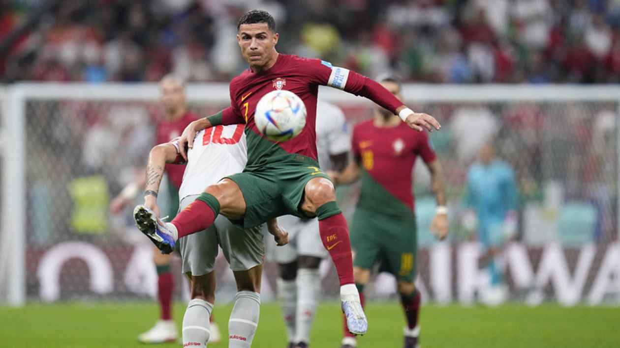 Ronaldo odjezdem nepohrozil, odmítli Portugalci. Hvězda poslala vzkaz