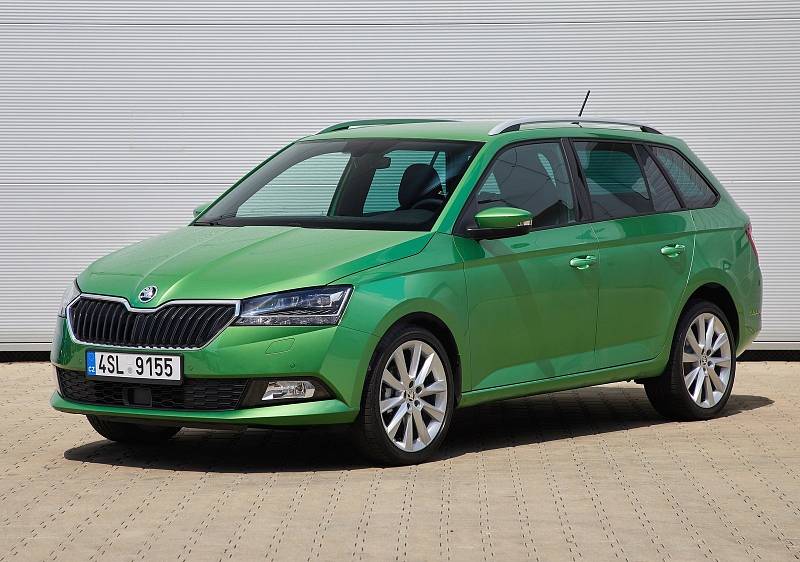 Nejlevnější kombík je Škoda Fabia - za 359 900 Kč