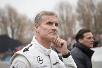 Bývalý pilot formule 1 David Coulthard.