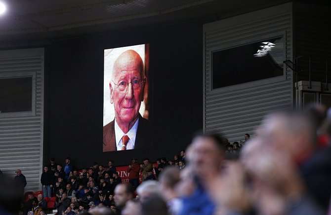 Zemřela legenda Manchesteru United Sir Bobby Charlton