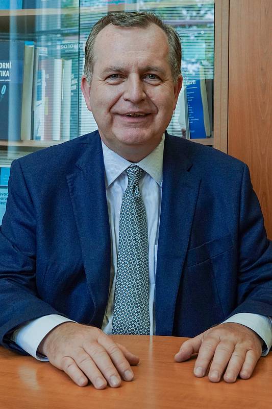Profesor Tomáš Zima