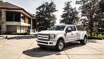 Ford F-450 Limited.