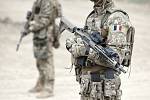 Francie bude chtít během svého předsednictví v EU posunout kupředu myšlenku "evropské armády". Jako vojensky nejsilnější země by v ní měla hlavní slovo.