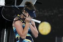Česká tenistka Linda Nosková vyřadila ve 3. kole Australian Open světovou jedničku Igu Swiatekovou