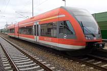Vlak Stadler GTW v barvách DB Regio.