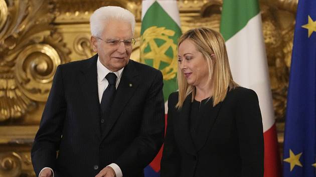 L’Italia ha un nuovo governo.  Meloniová e nuovi ministri insediati a Roma