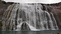 Vlasový vodopád Bórufoss