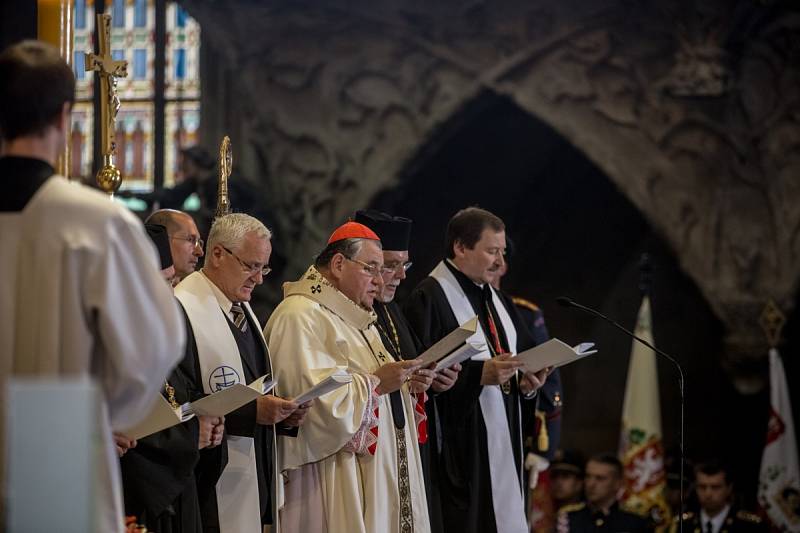 Slavnostní bohoslužba k 700. výročí narození císaře Karla IV. proběhla 14. května v katedrále sv. Víta v Praze. 