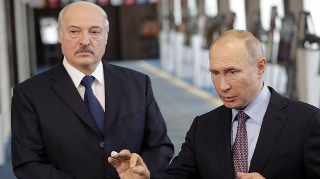 Alexandr Lukašenko a Vladimir Putin na jednání v Soči