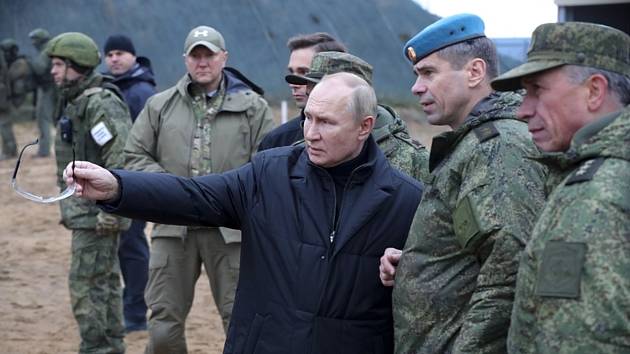 Ruský prezident Vladimir Putin na návštěvě armádního výcvikového centra v Rjazaňské oblasti, 20. října 2022