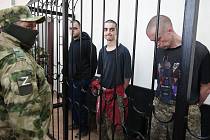 Dva Britové a Maročan, kteří byli separatisty odsouzeni k trestu smrti za boj v ukrajinských řadách