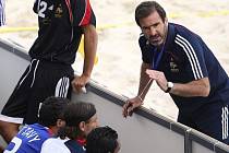 Ilustrační foto. Eric Cantona už deset let trénuje francouzskou reprezentaci plážového fotbalu.