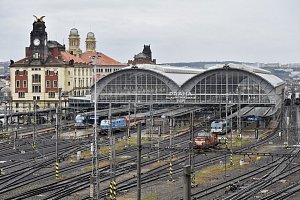 Pohled na Hlavní nádraží v Praze