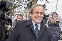 Michael Platini vypovídal v případu svého odvolání proti osmiletému zákazu působení ve fotbale. 
