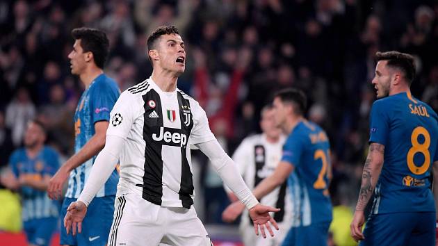 Hvězda Juventusu a jeden z nejlepších fotbalistů světa Cristiano Ronaldo slaví gól proti Atléticu Madrid v osmifinále Ligy mistrů