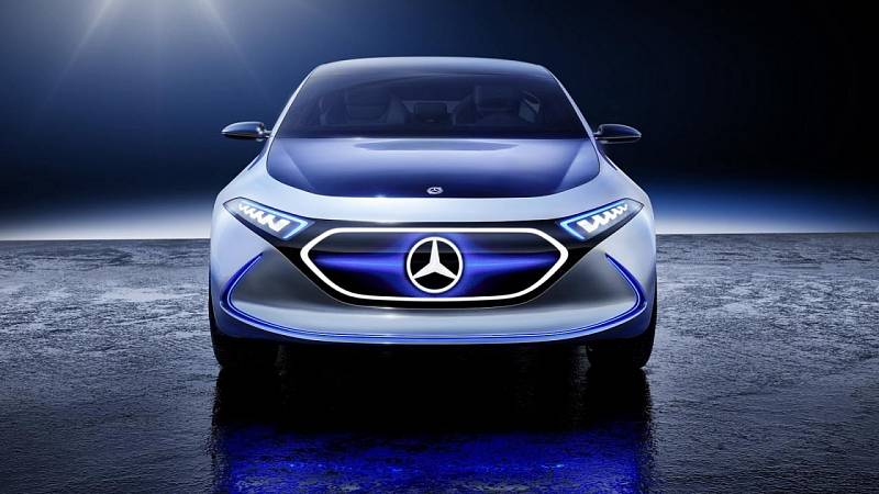 Koncept Mercedes-Benz EQA.