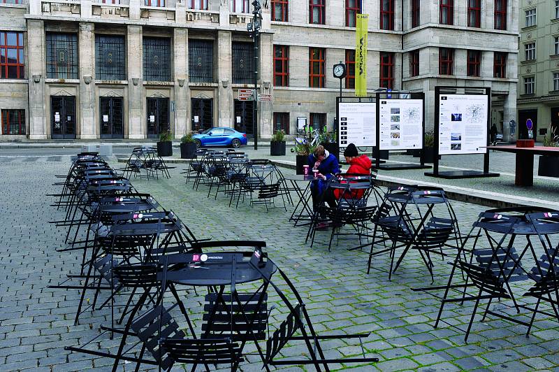 Restaurace mají zavřeno.