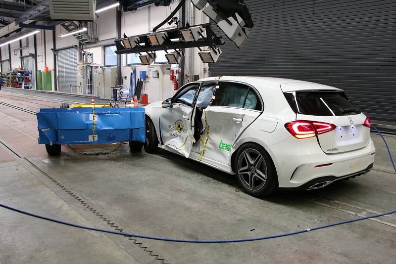 Crash test Mercedes-Benz třídy A.