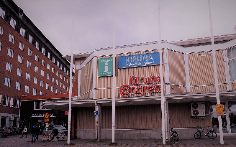 Tak vypadal původní hotel Scandic a původní kongresové a kulturní centrum. Co do architektury si Kiruna velmi polepšila.