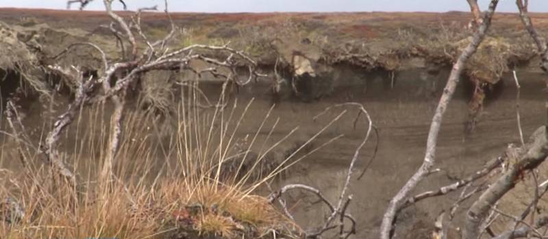 Na vině je tající věčně zmrzlá půda neboli permafrost