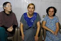 Trojice zajatkyň, která se objevila na videu zveřejněném Hamásem