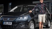 Jaroslav Kulhavý s vozem Seat Alhambra