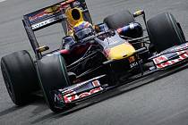 Mark Webber se dočkal prvního vítězství ve formuli 1. 
