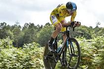 Lídr Tour de France Chris Froome v časovce týmů.