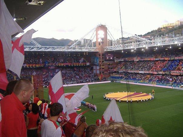 Stadio Luigi Ferraris při zápase FC Janov - SK Slavia Praha