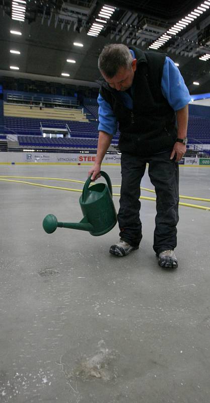 Přípravy na start hokejového šampionátu v Ostravě