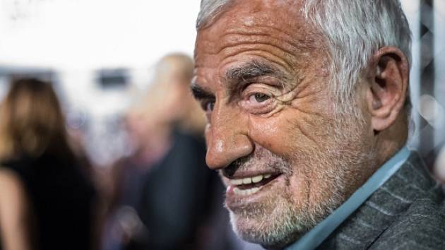 Zemřel Jean-Paul Belmondo. Legendárnímu francouzskému herci bylo 88 let -  Deník.cz