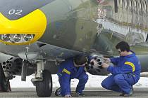 Ministerstvo obrany zrušilo zakázku na šestiletý servis letounů L-410 a leteckých motorů.