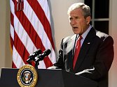 Americký prezident George Bush poprvé veřejně přiznal, že rozhodnutí vytáhnout proti režimu Saddáma Husajna nebylo to z nejsprávnějších, jaké v životě učinil