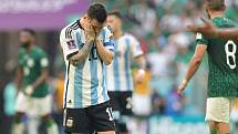 Zklamaný Lionel Messi po zápase se Saúdskou Arábií na MS 2022.