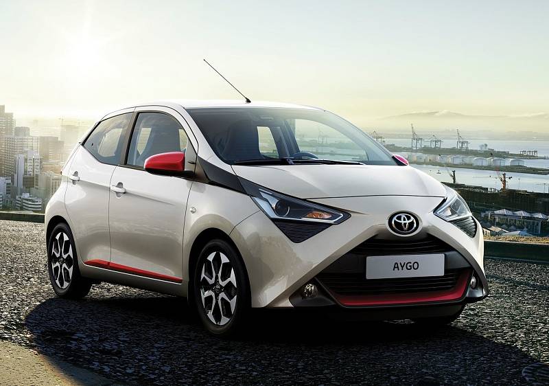 Toyota má kamery s příslušnou úrovní výbavy také v ceně. Aygo pak přijde na 261 900 Kč