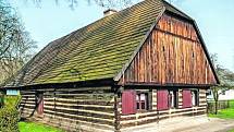 Skanzen lidové architektury v Přerově nad Labem.