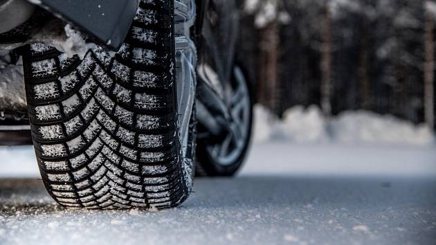 Jen kvalitní zimní pneumatika bude dobře fungovat v obtížných podmínkách