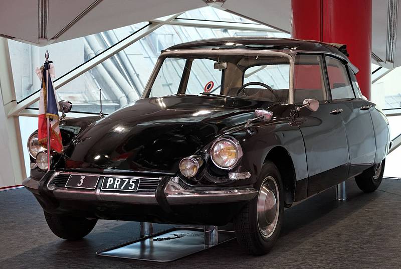 De Gaullův Citroën DS, který mu leckdy zachránil život.