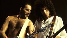 Freddie Mercury a kytarista  Brian May, Queen