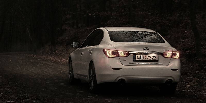 Infiniti Q50S Hybrid AWD.