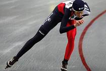 V obležení domácích – tak skončila rychlobruslařka Martina Sáblíková při druhém podniku Světového poháru v nizozemském Heerenveenu. Češka se vklínila na stupně vítězů mezi dvě Nizozemky v závodě na 3000 metrů. 